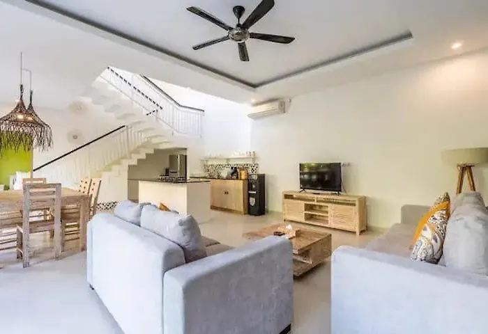 New Indah 3br Private Pool